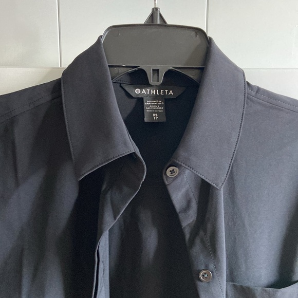 Athleta button up shirt. Fits s - Picture 3 of 12